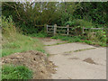 Footpath gate, Manor Farm