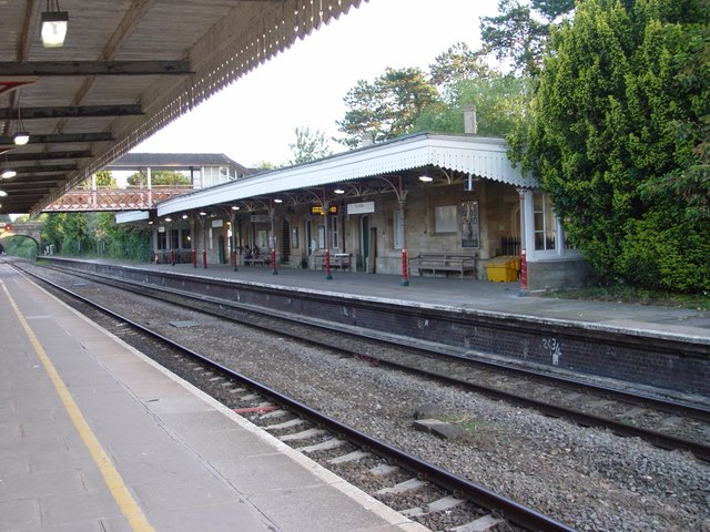 Station at Kemble