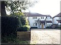 House on Kimpton Road, Gustardwood