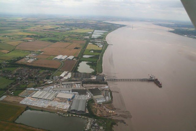 New Holland to the Humber Bridge: aerial view up the South Bank of the Humber, 2014