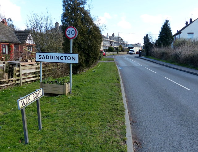 Weir Road in Saddington