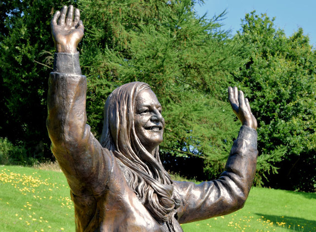 Mary Peters statue, Belfast