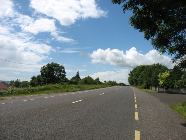 The R639 heading for Mitchelstown