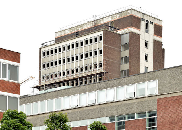 Former library, Queen's University, Belfast - July 2014(3)