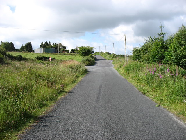 Minor road heading for Knockananna