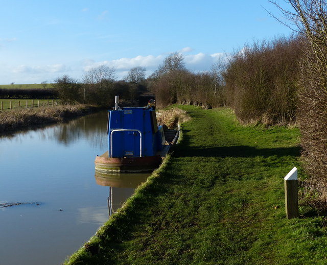 Canal boat moored along the Grand Union Canal