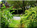 Footpath reaches Chapel Lane