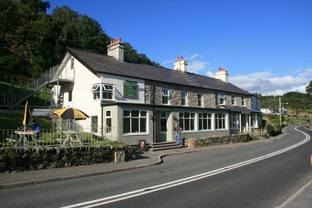 The Bryn Tyrch Inn