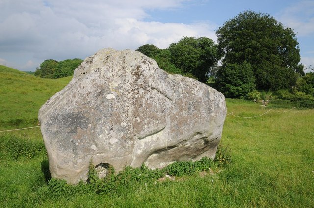 Standing Stone, Avebury