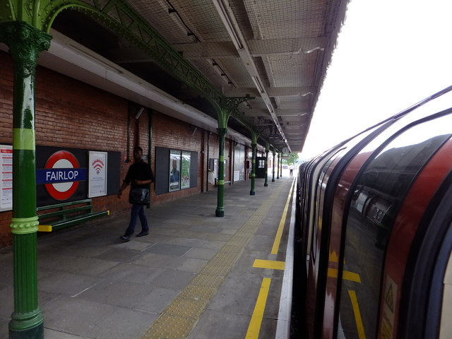 Fairlop station travelling on the... © Richard Hoare :: Geograph ...