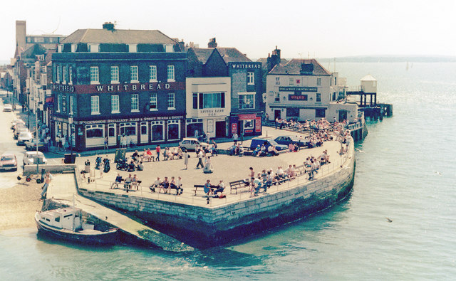 Portsmouth Harbour: Broad Street and Bath Square at The Point, 1985