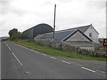 SJ1851 : Farm outbuildings, Dafarn Dywyrch by Roger Cornfoot