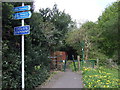 Footpath off Kings Mill Road East