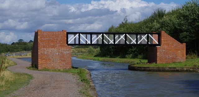 Footbridge over the Chesterfield Canal