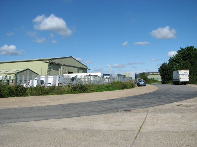 View along Sandpit Lane