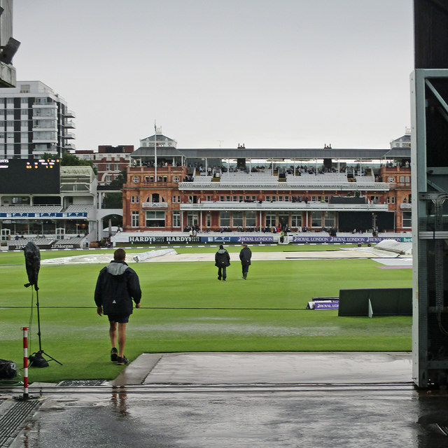 Lord's: ground staff in the rain