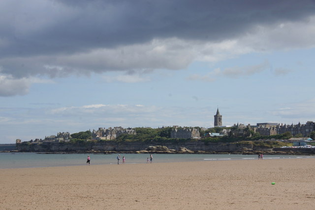 St Andrews from the West Sands © Mike Pennington cc-by-sa/2.0 ...