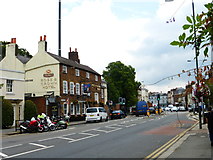 TQ2371 : Looking east on High Street past the "Rose & Crown" by Shazz
