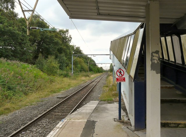 Hattersley Station