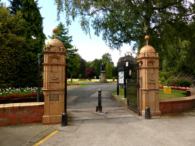 Entrance to Spa Gardens