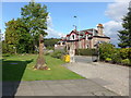 St Columba, Crieff: churchyard