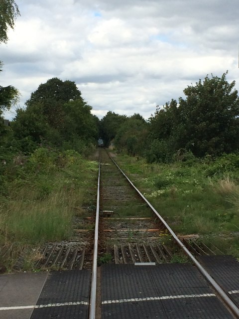The railway from Cookham Station level crossing