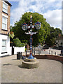 SK7371 : Fingerpost in Tuxford Market Place by Alan Murray-Rust
