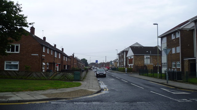 Part Of Gainsborough Avenue, South © Jeremy Bolwell Cc-by-sa 2.0 