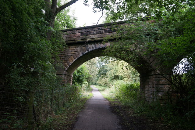 Bridge 15 on the National Cycle Network 665