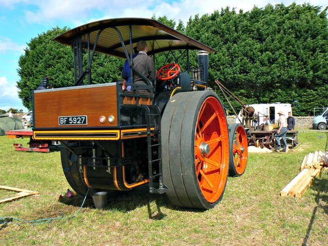 McLaren traction engine, Fairford Steam Rally, Quarry Farm, Poulton, Gloucestershire