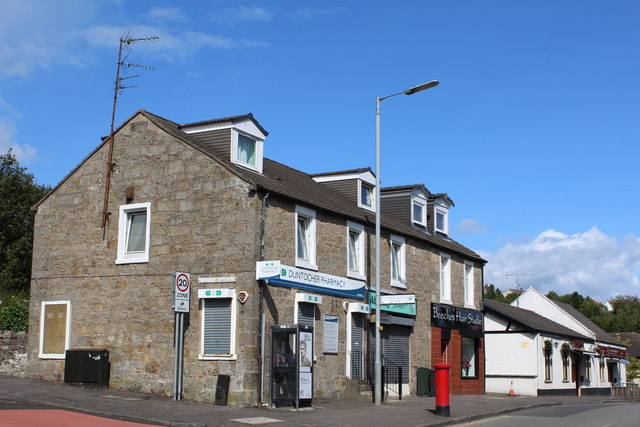 Dumbarton Road, Duntocher © Leslie Barrie cc-by-sa/2.0 :: Geograph ...