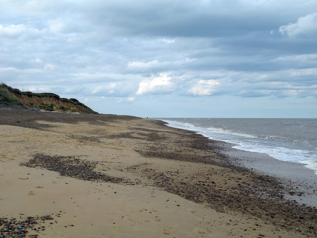 Thorpness beach and cliffs