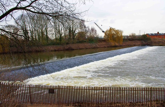 Weir on the River Severn, Worcester