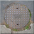 Cast iron inspection cover, All Saints Road, Warwick