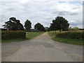 Footpath & entrance to Steps Farm