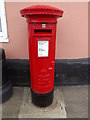 TL9836 : Stoke By Nayland Post Office & George VI Postbox by Geographer