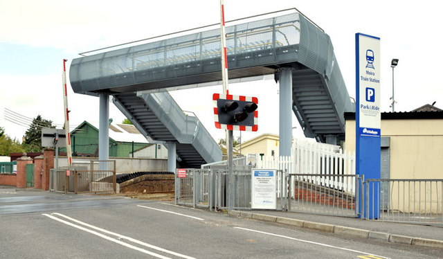 New footbridge, Moira station - August 2014(2)