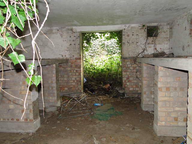 Four inch gun emplacement at Hollesley Heath