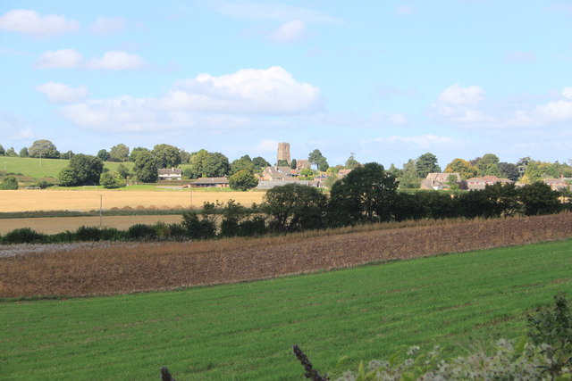 Farmland between Ryeford and Weston-under-Penyard
