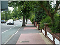 Red paving, South Eden Park Road