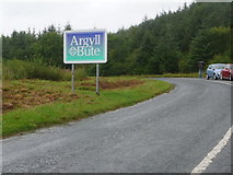 NM6542 : Fishnish: welcome to Argyll & Bute by Chris Downer