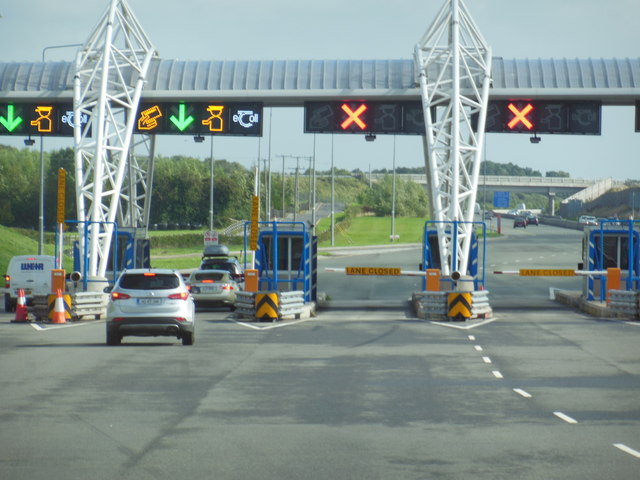 Toll Plaza on the M7 / E20