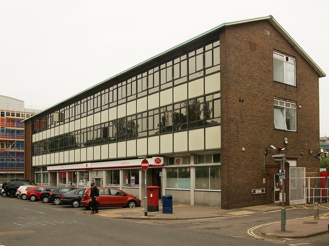 Crawley Post Office, The Boulevard