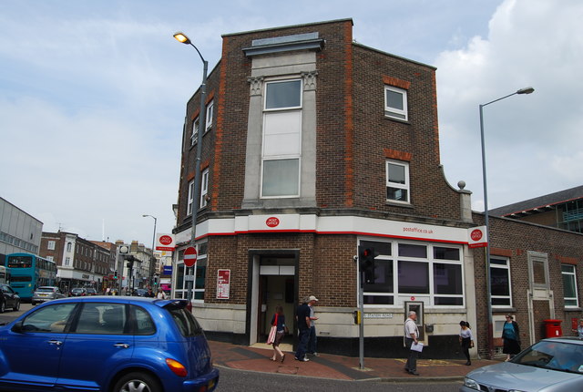 Tunbridge Wells Post Office © N Chadwick Cc By Sa20 Geograph Britain And Ireland 8028