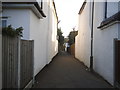 Path from Bridge Lane to Cranbourne Gardens