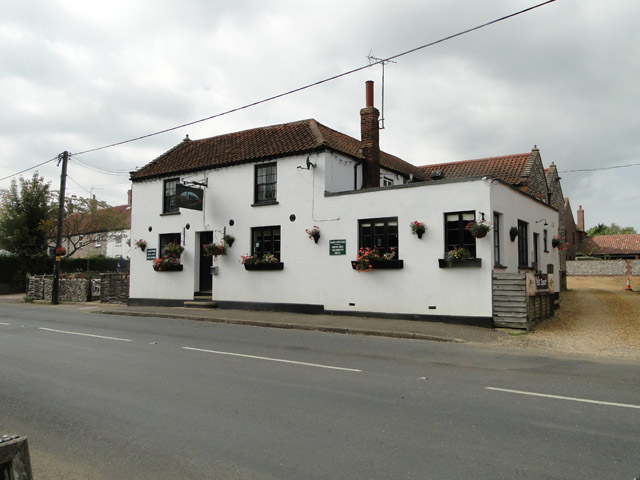 The Railway Inn, Docking © Adrian S Pye cc-by-sa/2.0 :: Geograph ...