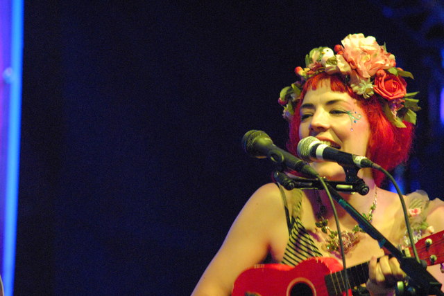 Gabby Young at "Front Room on the Farm"