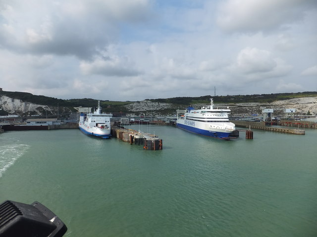 two-more-to-go-richard-hoare-geograph-britain-and-ireland