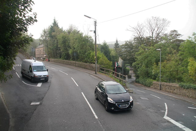 A616 turn-off to Mytholm Bridge and Thongsbridge