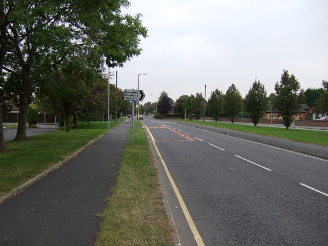 Tarbock Road (A5080) 